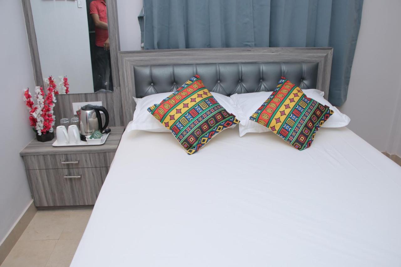 La Cresta Inn Kolkata Eksteriør bilde