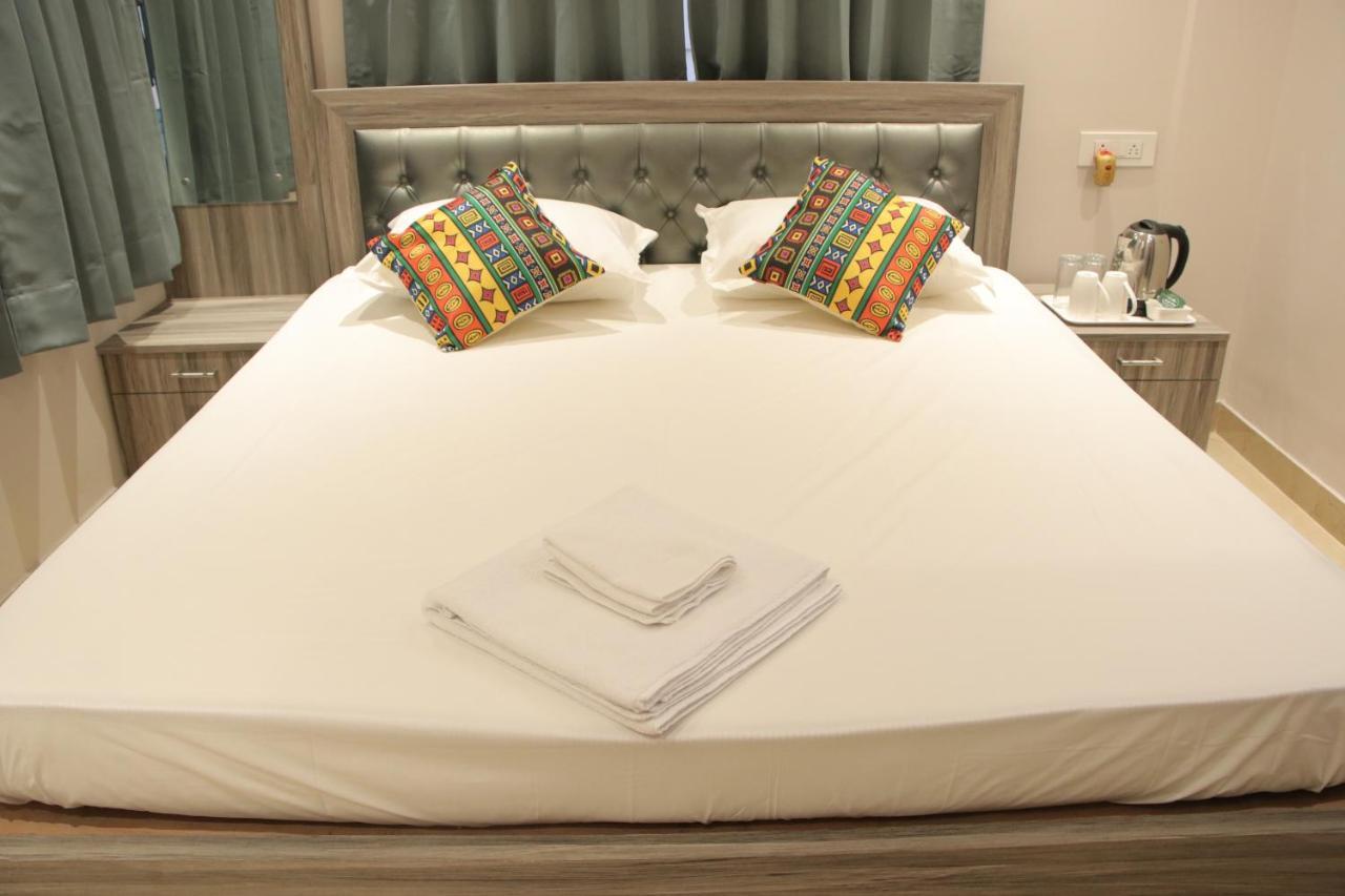La Cresta Inn Kolkata Eksteriør bilde