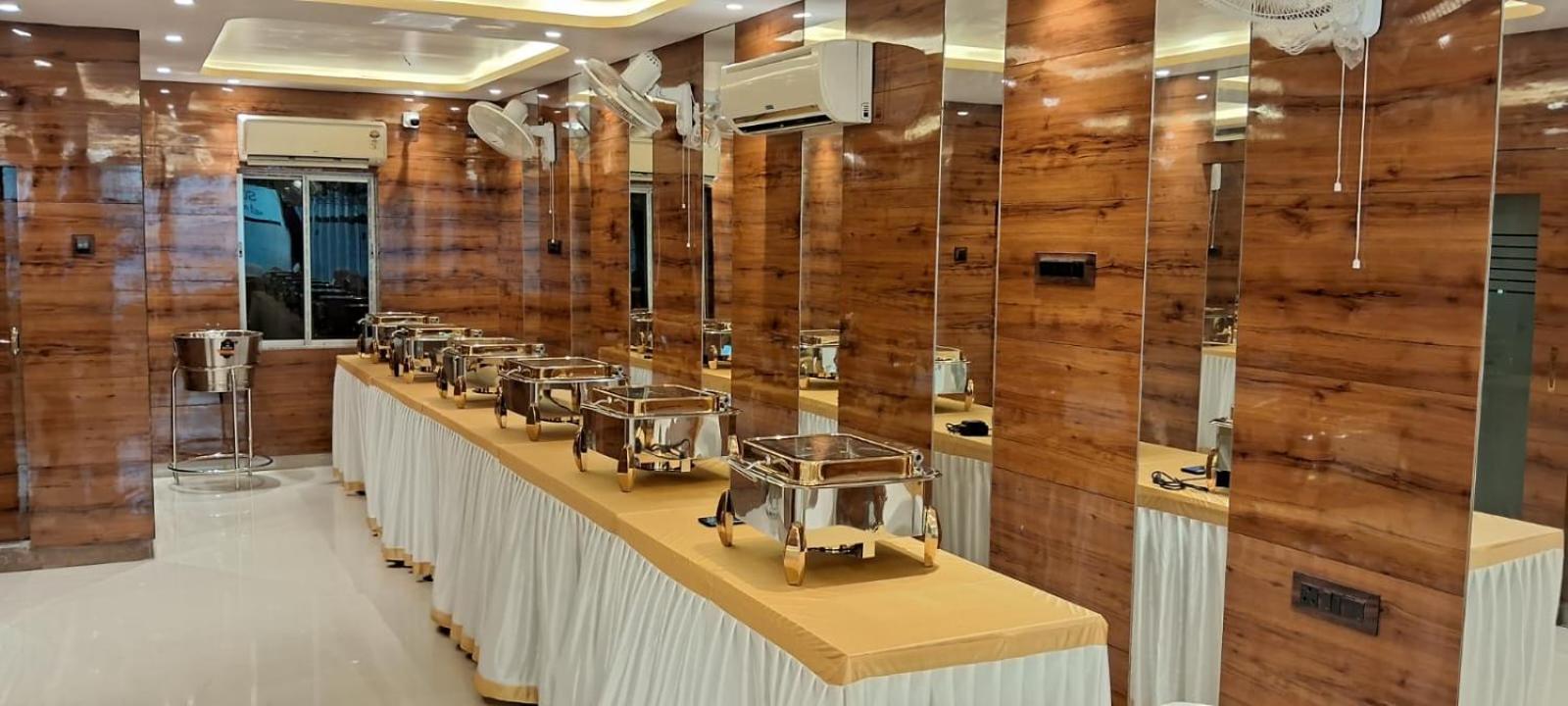La Cresta Inn Kolkata Eksteriør bilde