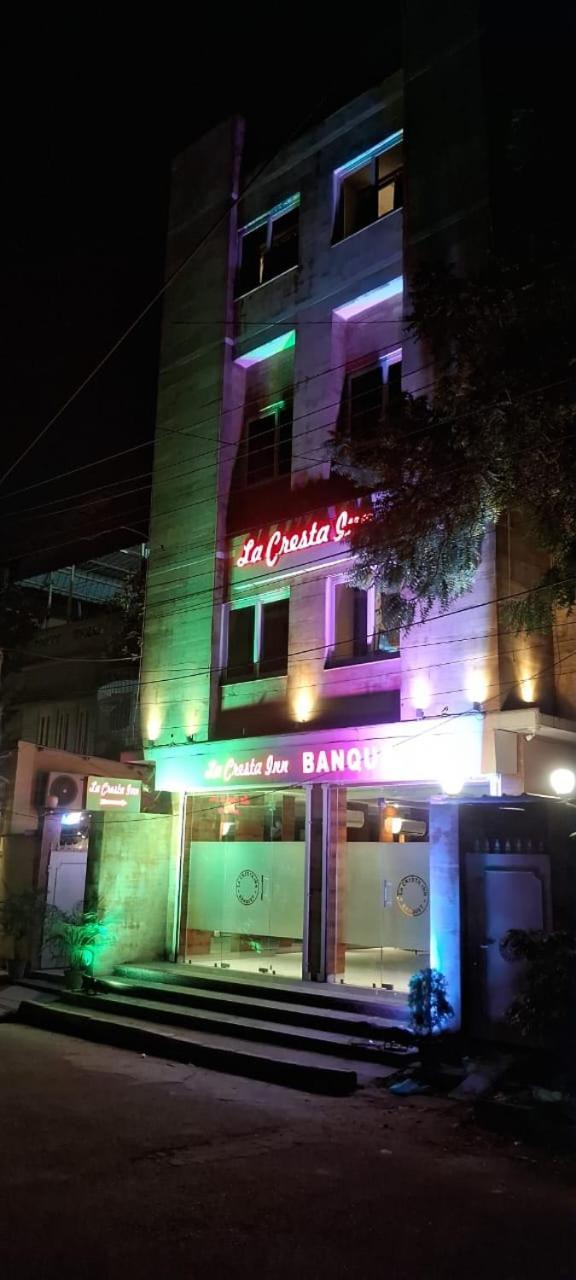 La Cresta Inn Kolkata Eksteriør bilde