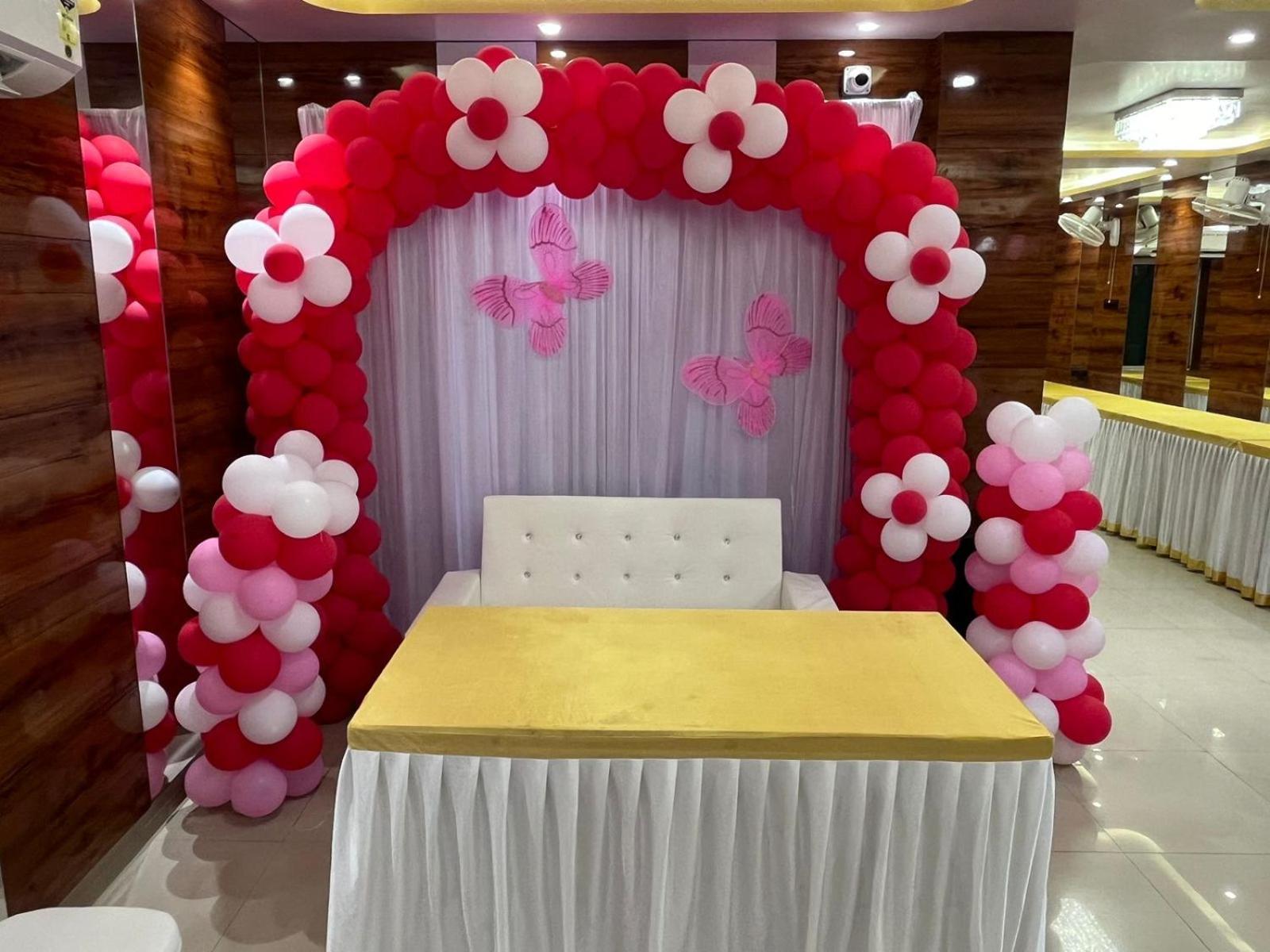 La Cresta Inn Kolkata Eksteriør bilde