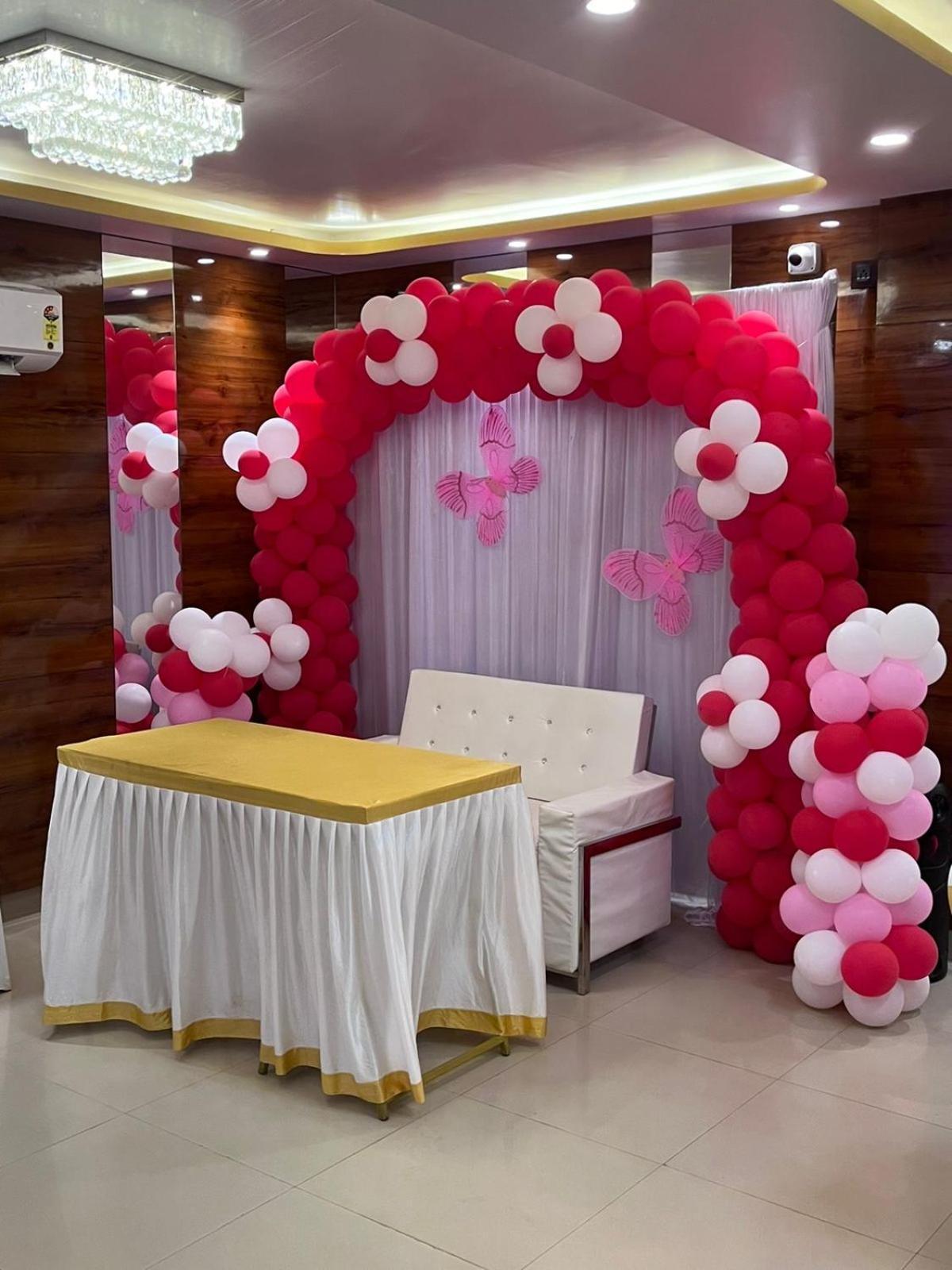 La Cresta Inn Kolkata Eksteriør bilde